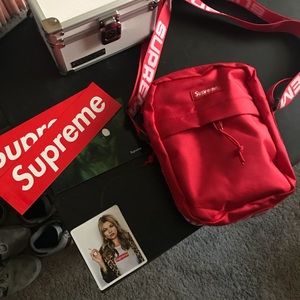 Supreme Ss18 Bag red